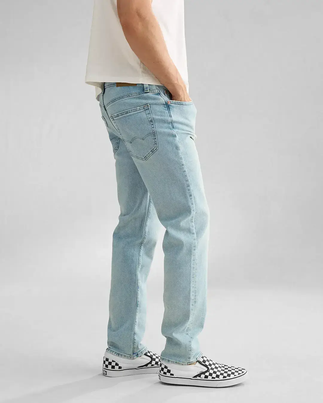 AE Jeans – Straight Fit - Image 3